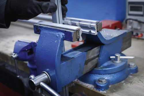 BGS technic Sada ochranných čeľustí na zverák | hliník | šírka 100 mm | 2-dielna (BGS 6796)