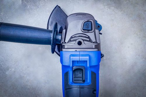 BGS technic Sada akumulátorových uhlových brúsok | bezkartáčový | 18 V | s nabíjateľnou batériou a rýchlonabíjačkou (7396)