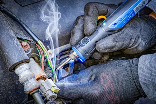 BGS technic Bezdrôtová spájkovačka s USB nabíjaním – maximálna teplota 450 °C (74485)