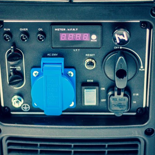 BORMANN Pro Generátor s invertorom 1900W, 79cc, 60dB (BGB2000)