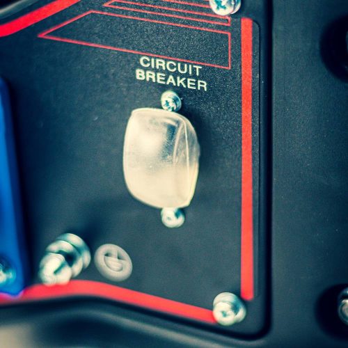 BORMANN Pro Benzínový generátor 5000W, 420cc, elektrický štartér, AVR, 75dB, s kolesami (BGB6000)