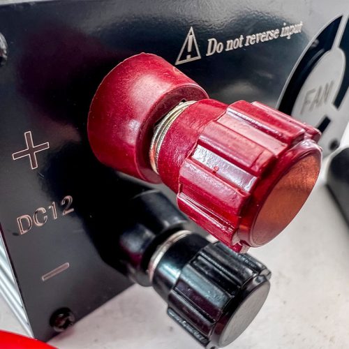 BORMANN Lite Autonabíjací menič  12V-220V 1000W S USB 2.1 (BMI1010)