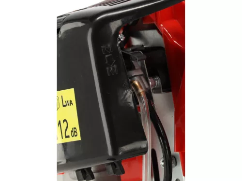 YATO Štvortaktný benzínový krovinorez 0,8 kW, 31 cm³, príslušenstvo 4 v 1 (YT-85004)
